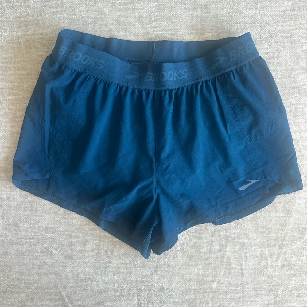 Brooks 3” Chaser Shorts